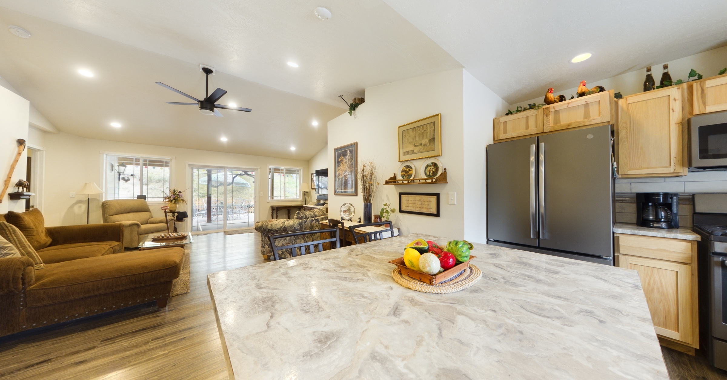 815 Country Club Lane