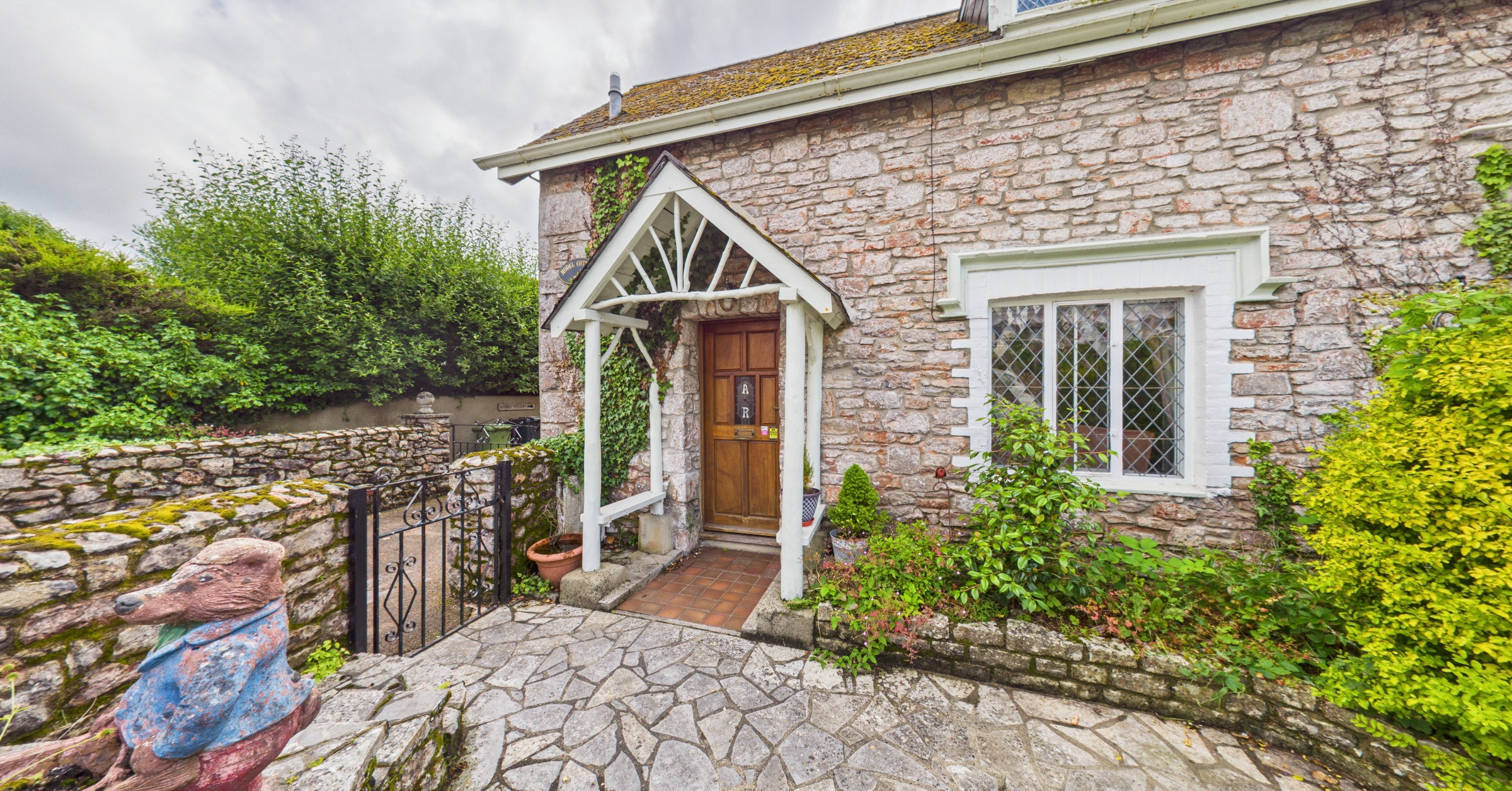 1 Model Cottages