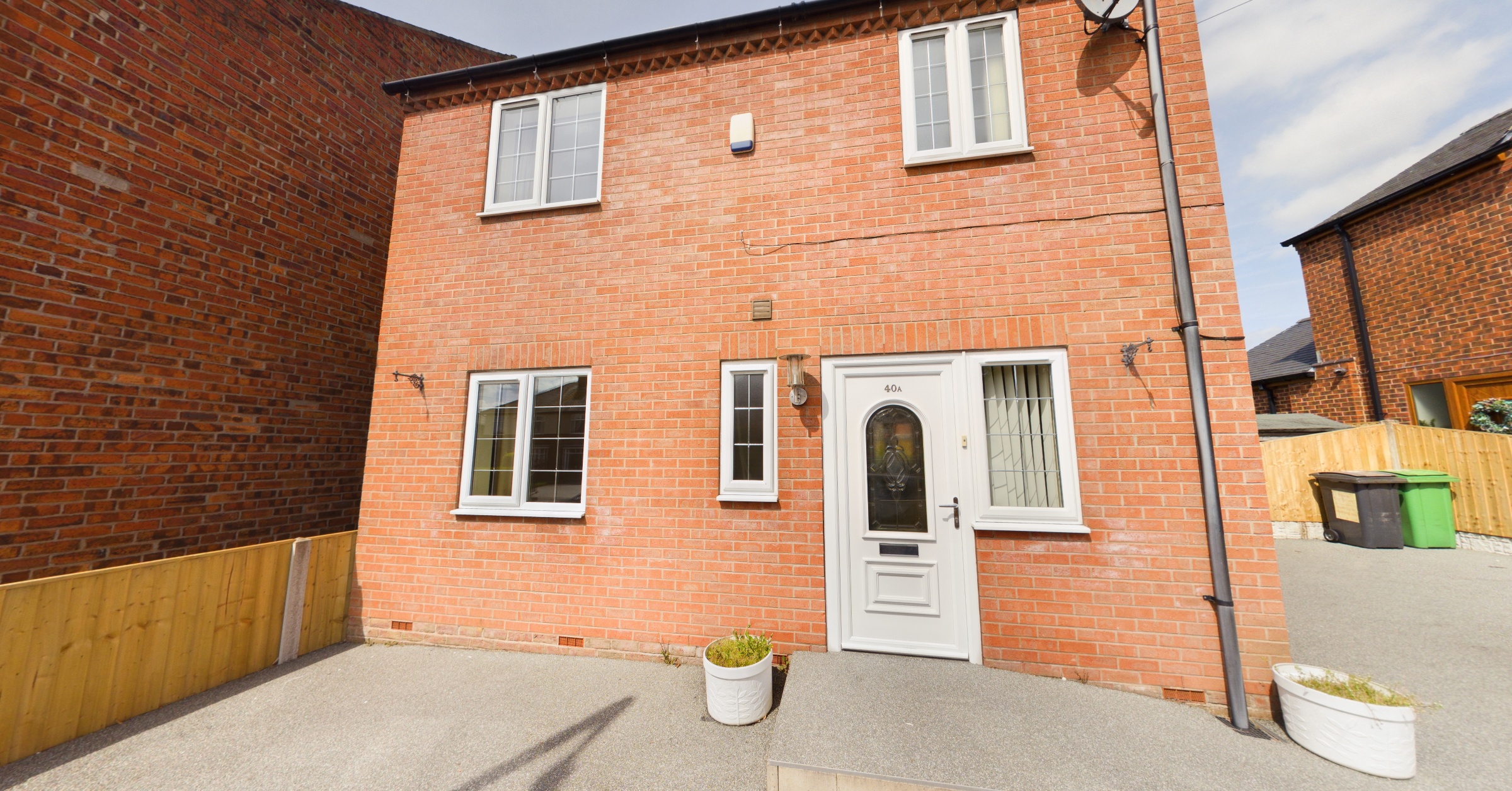 40a Hallfieldgate Lane