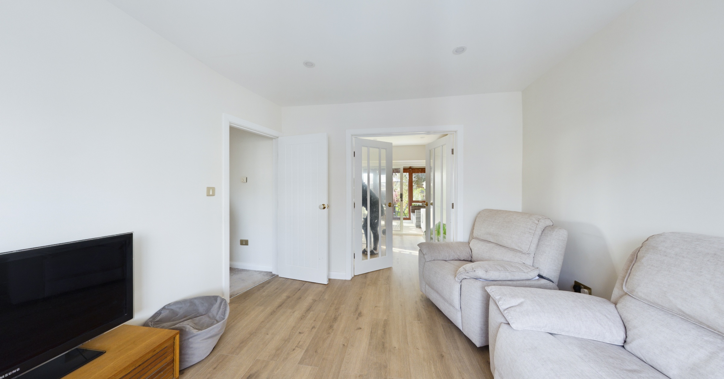 36 Parkfield Crescent