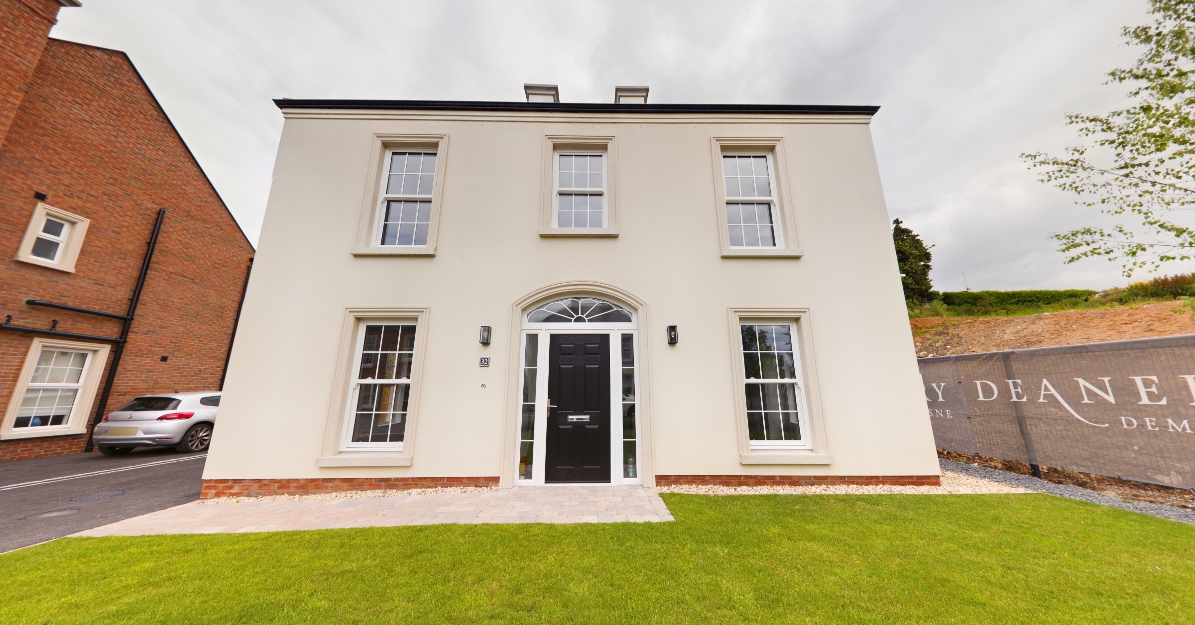 32 Deanery Drive, Armagh