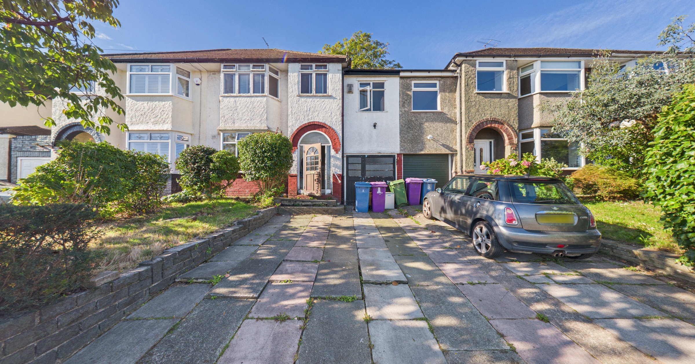 Barnham Drive - Mal