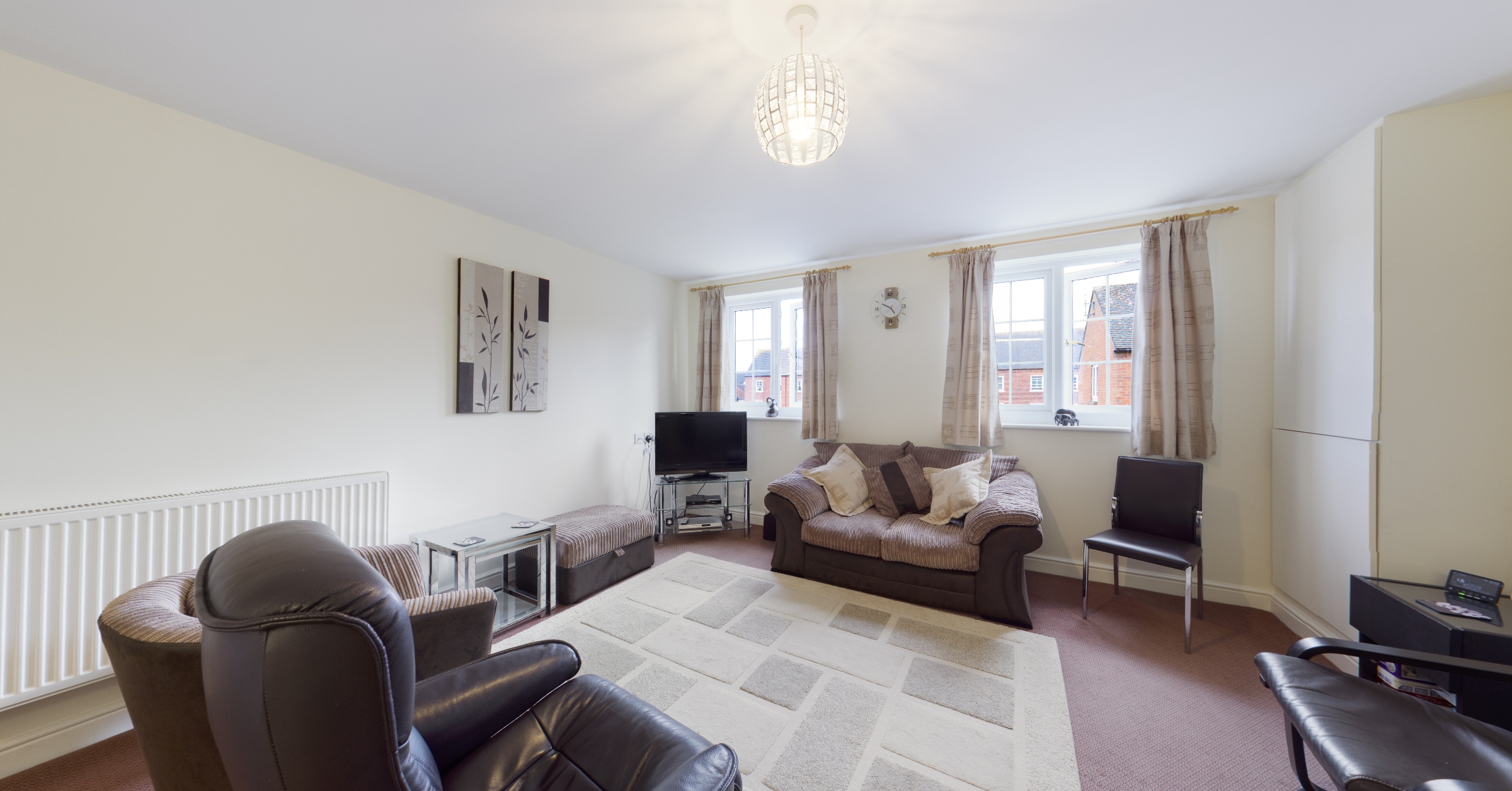 15 Chartley Court, Uttoxeter