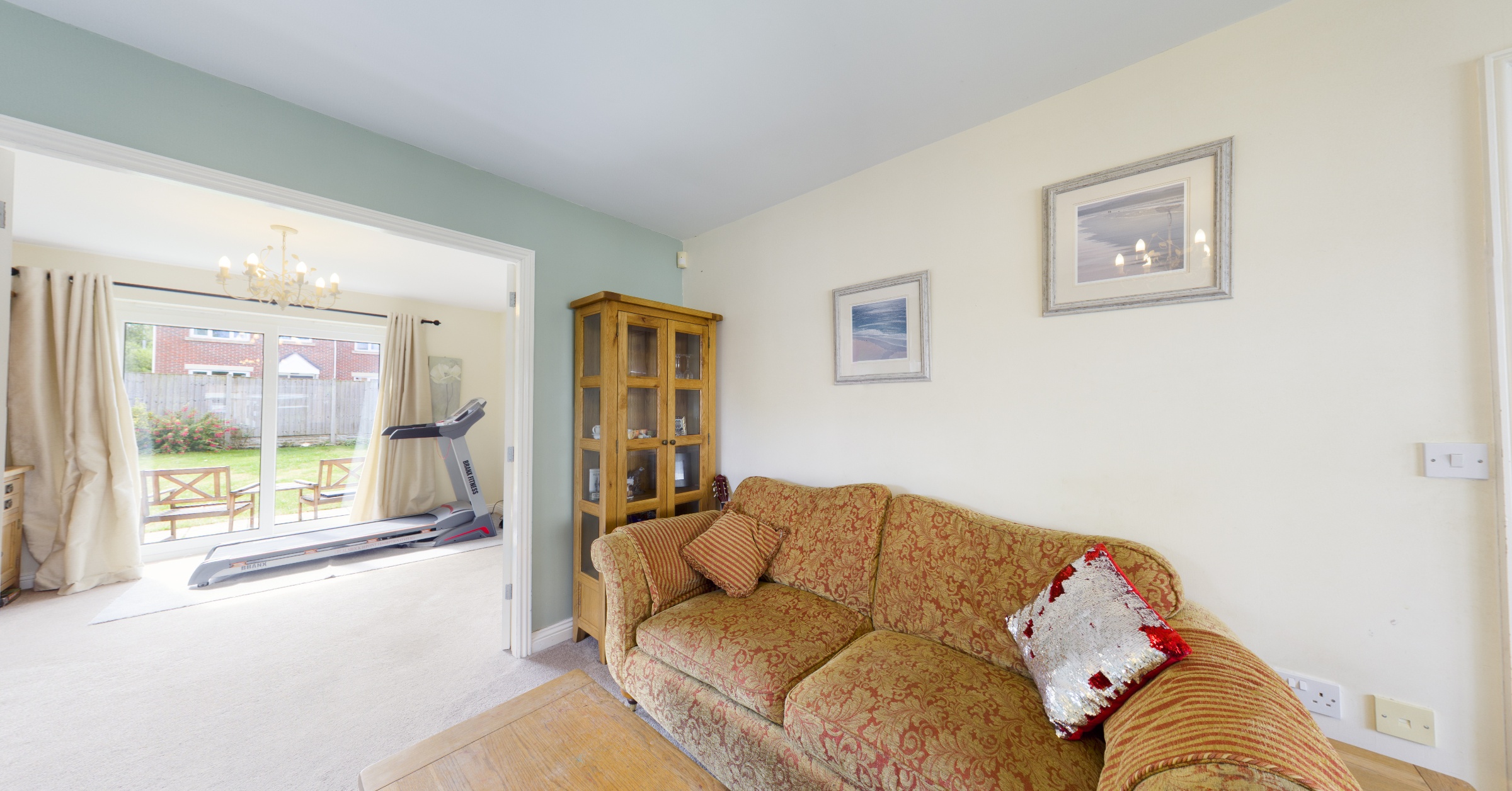 2 OAKLEY GRANGE BURTON