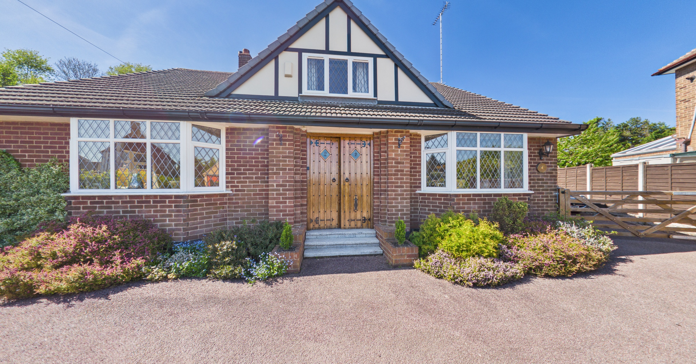 6 Rowbury Drive