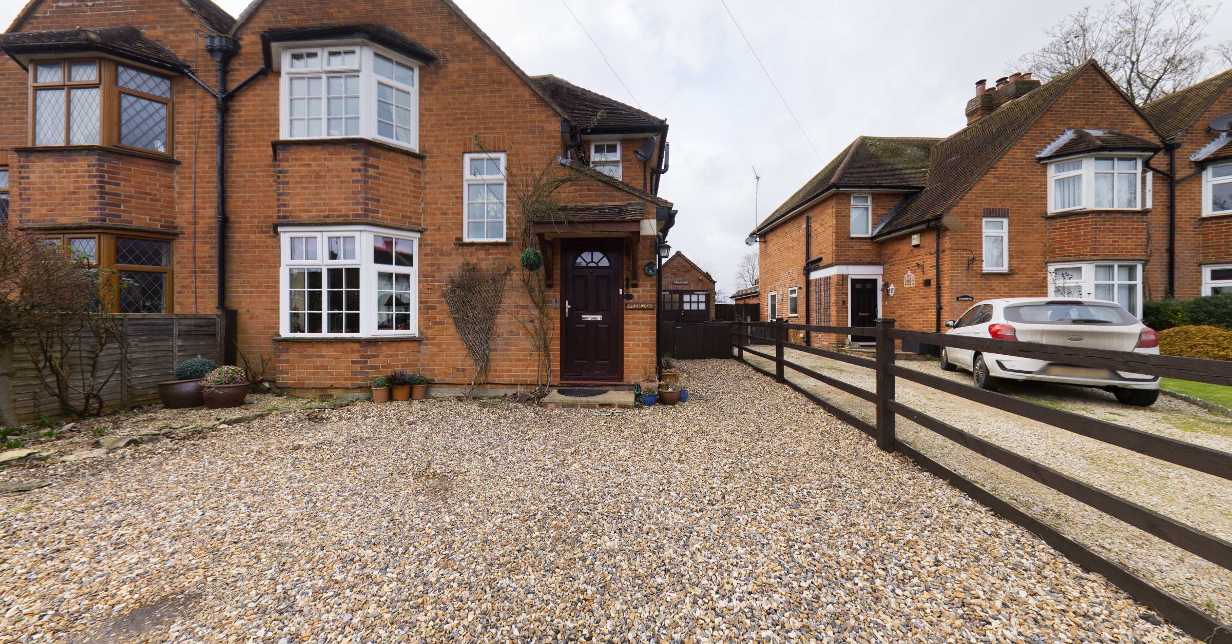 Kingswood, Bassetbury Lane