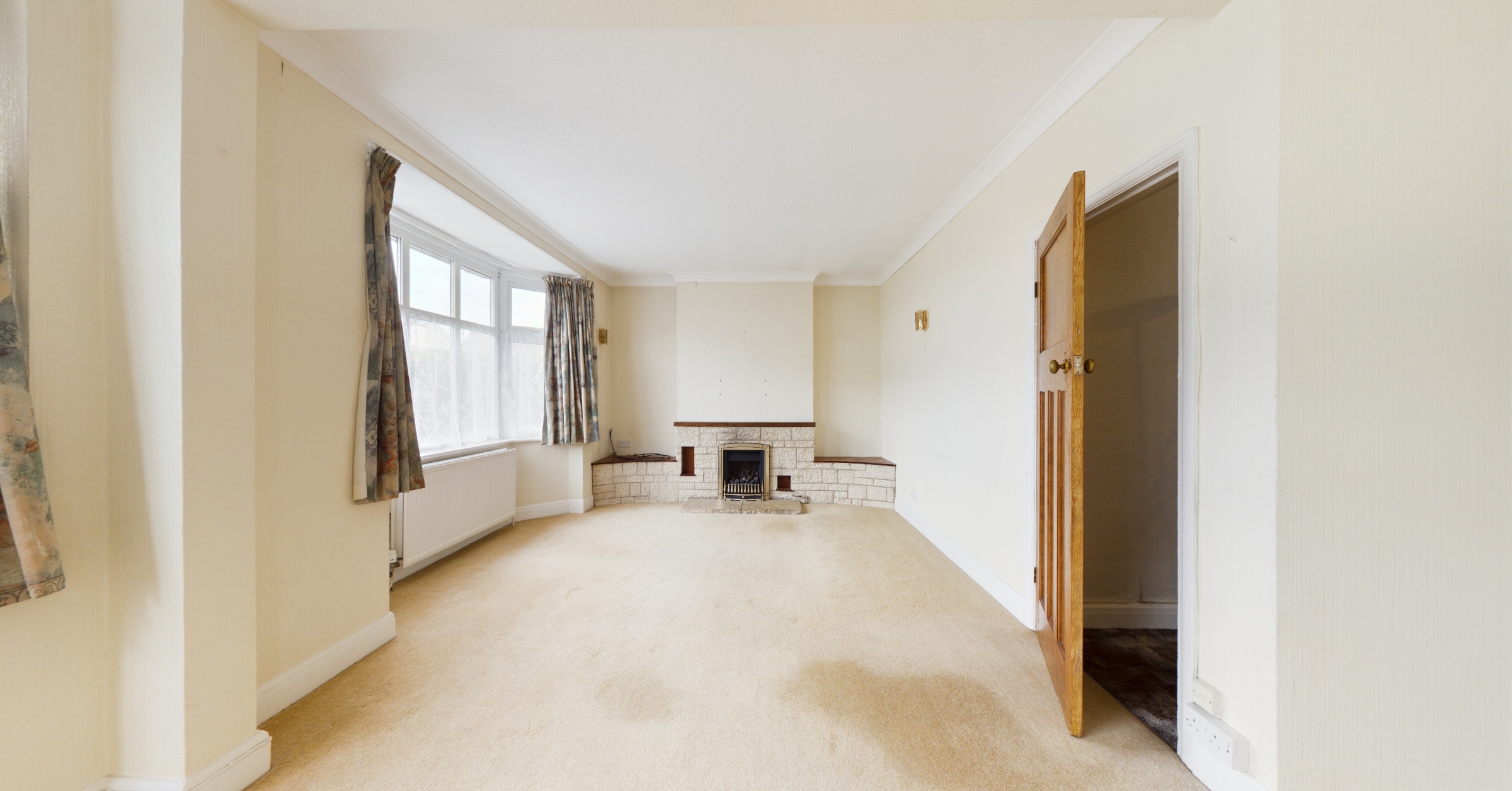 8 Hillview Road, Hucclecote