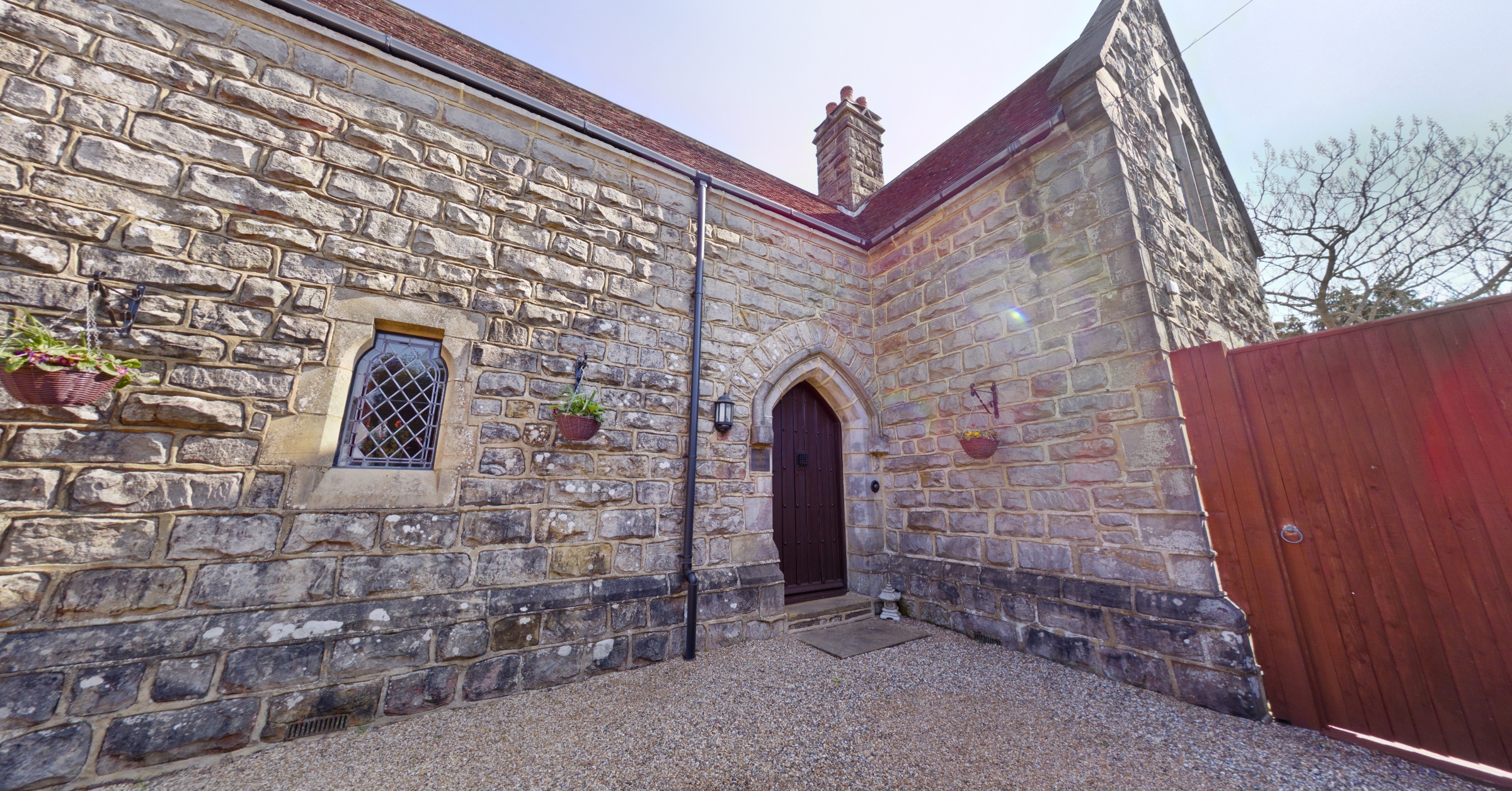 Lower Cemetery Lodge