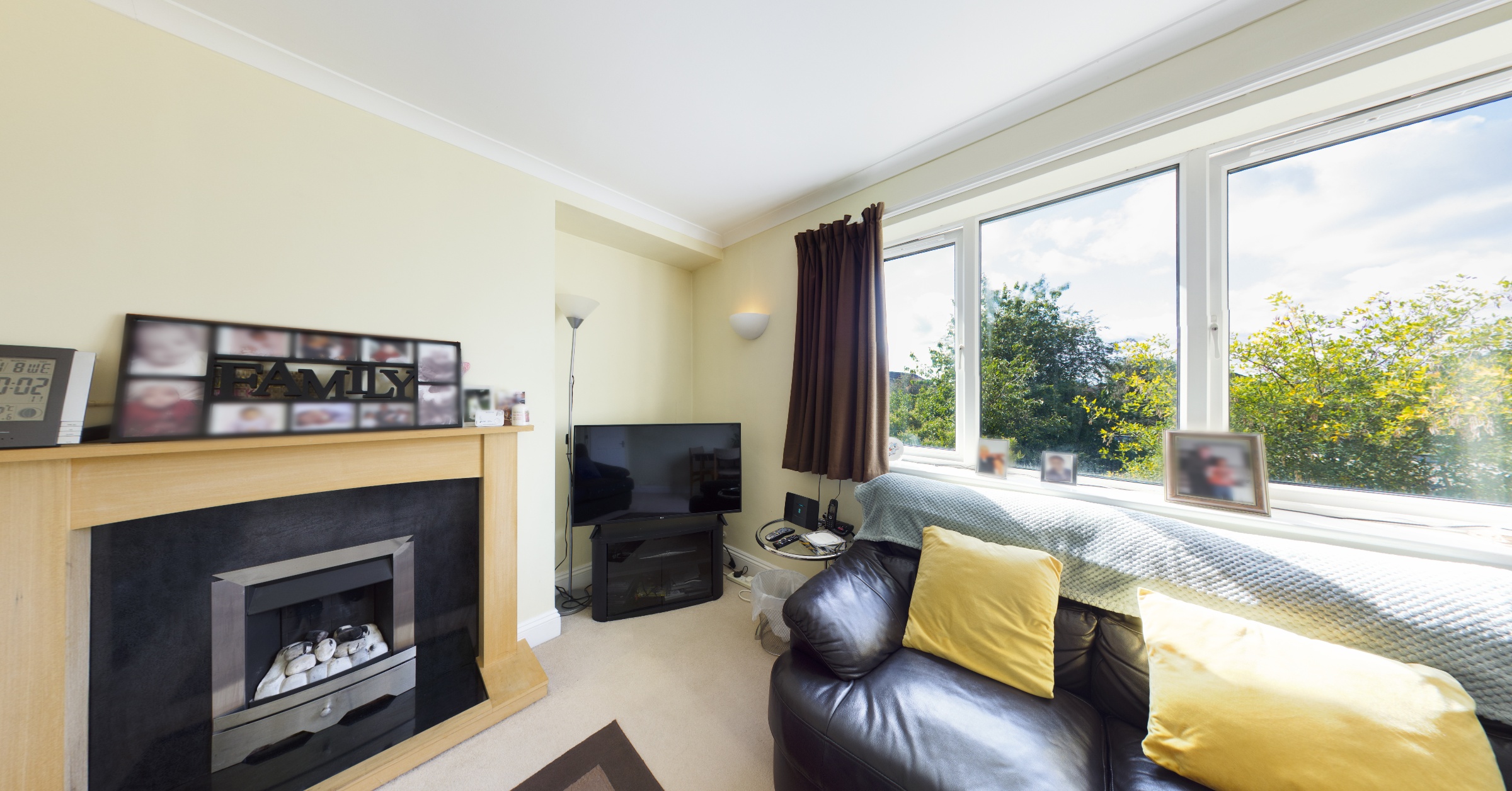 27 Gainsborough Road