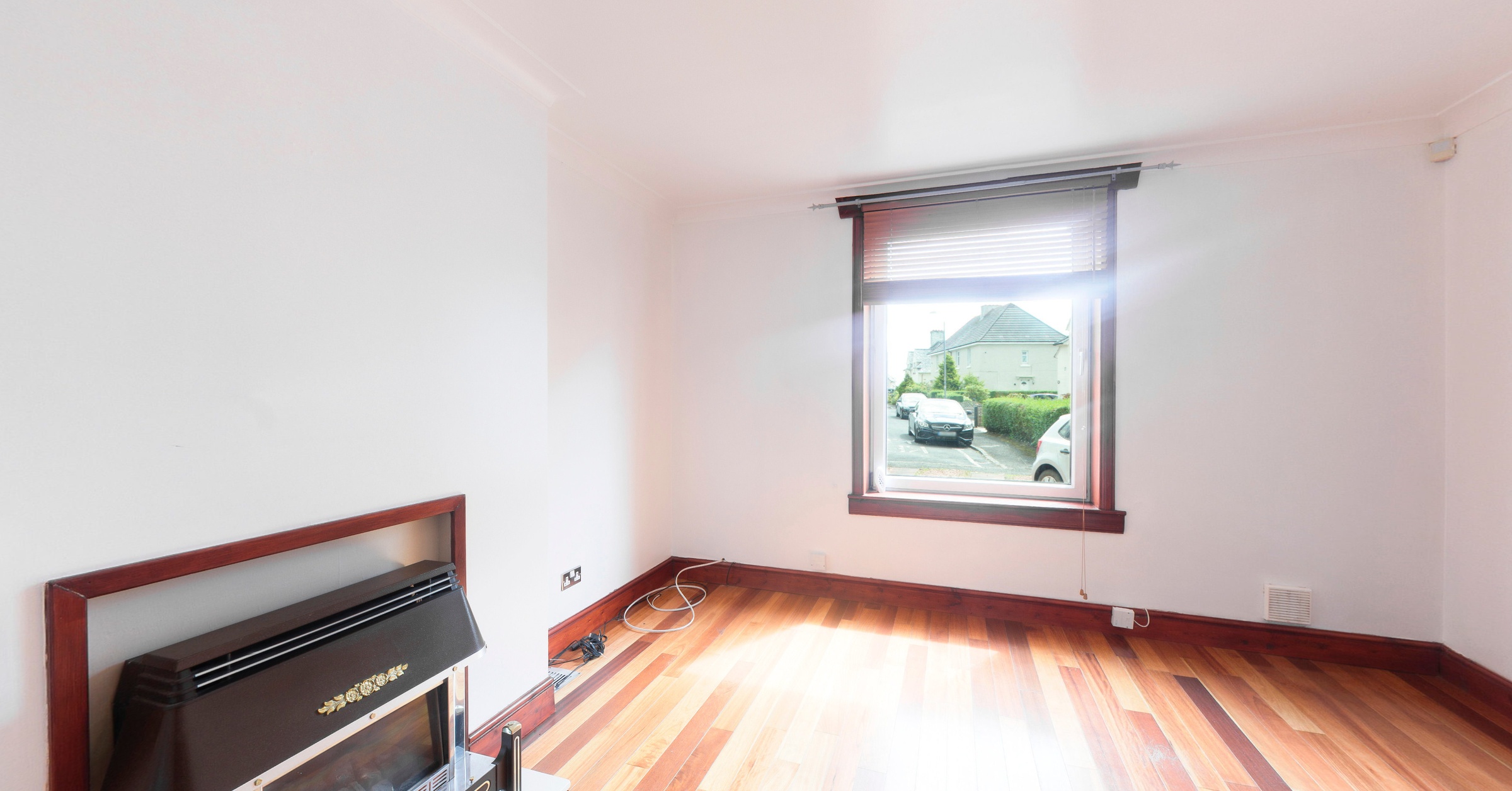 37 Beardmore Cottages Inchinnan PA4 9PE