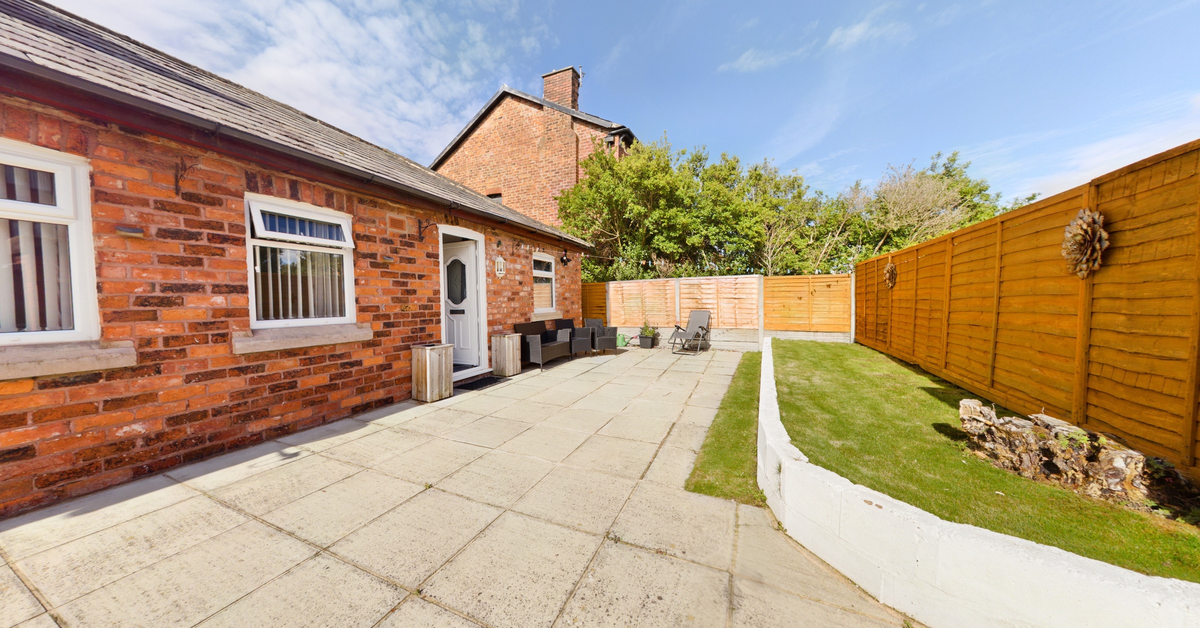 Flat 4, 27 Scarisbrick New Road