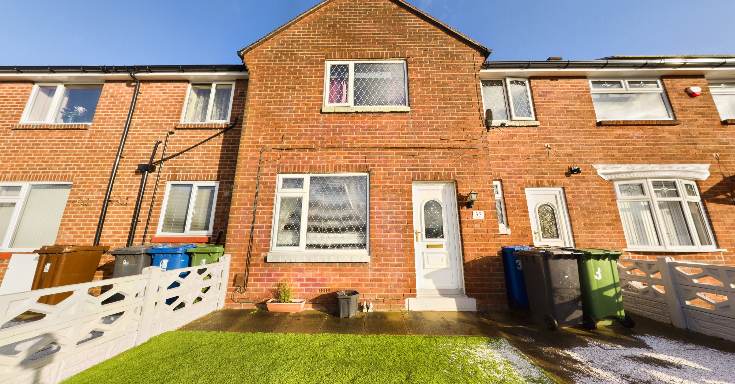 Mesnes Avenue, Wigan