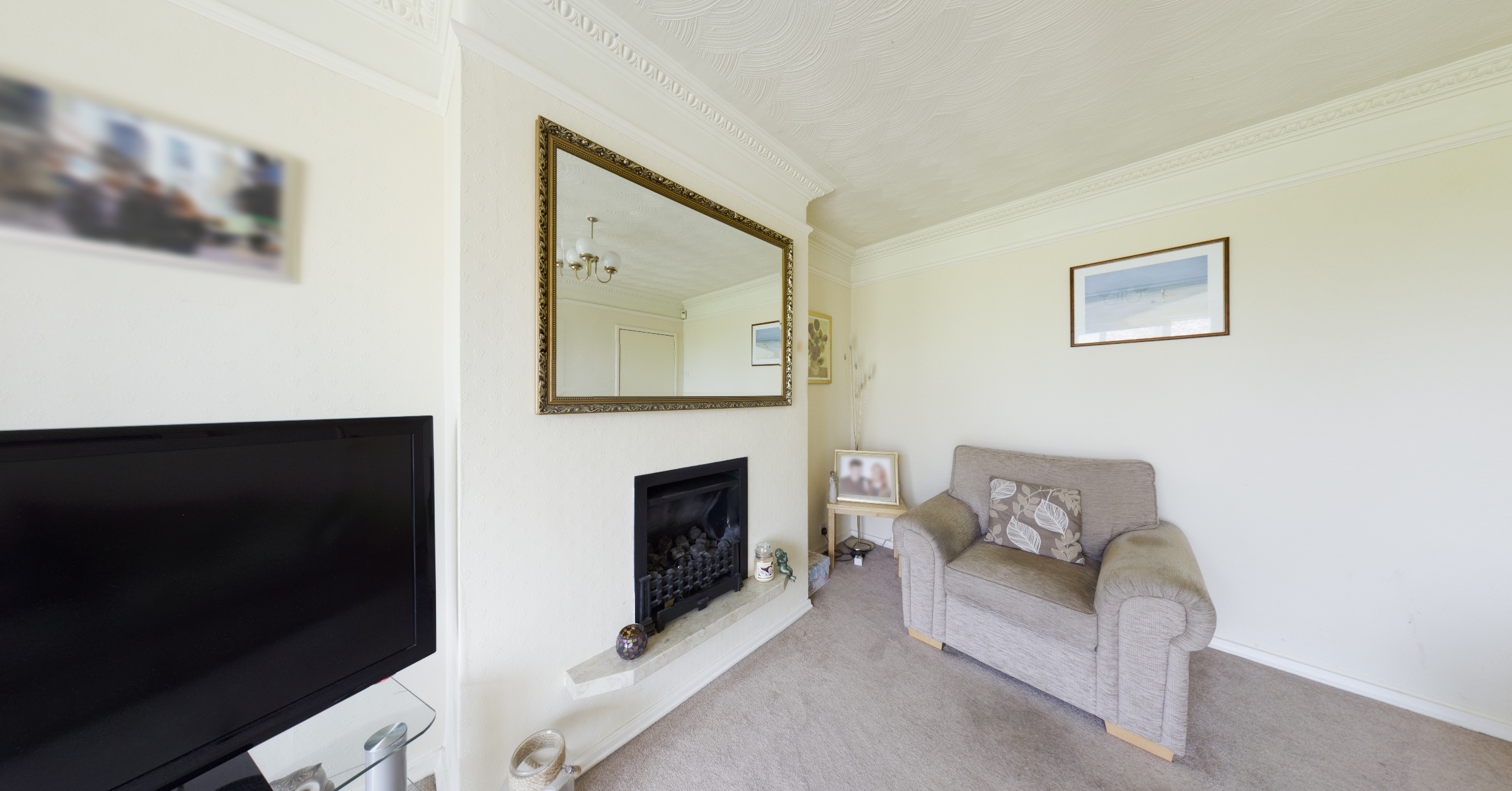 36 Shawe Hall Crescent, Flixton, M41 6EN