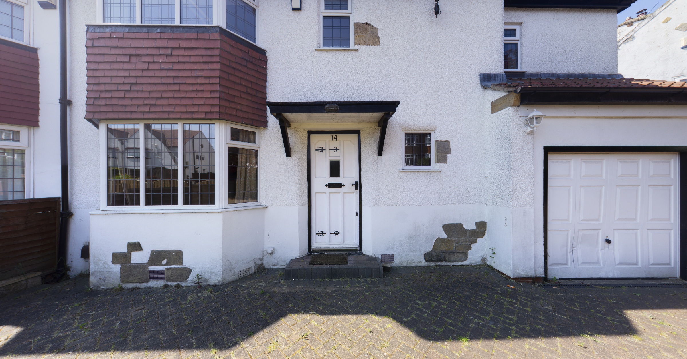 14 Moorland Crescent, Leeds, LS17 6HY