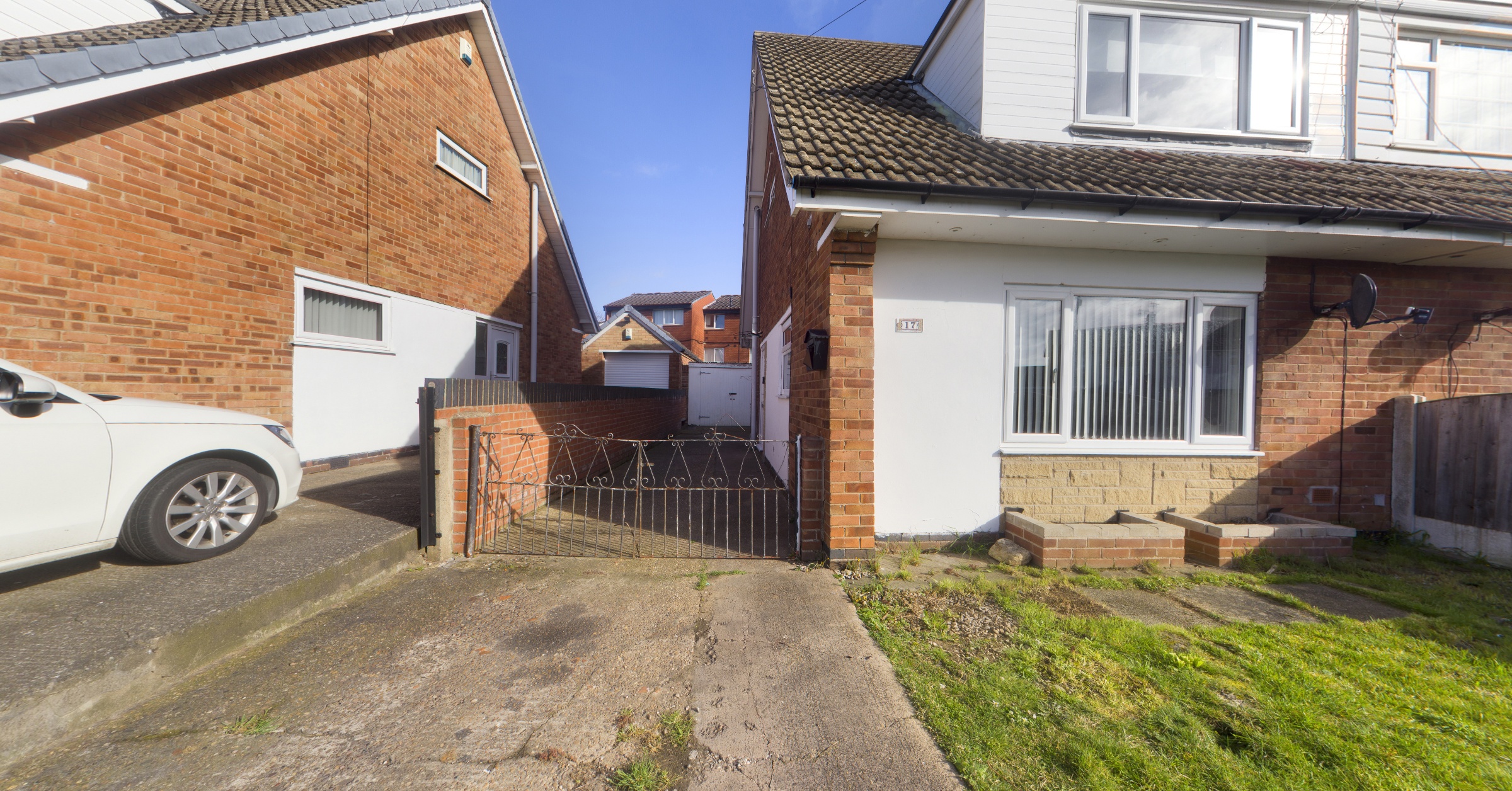17 Lutterworth Drive, Adwick le Street, Doncaster, DN6 7BY