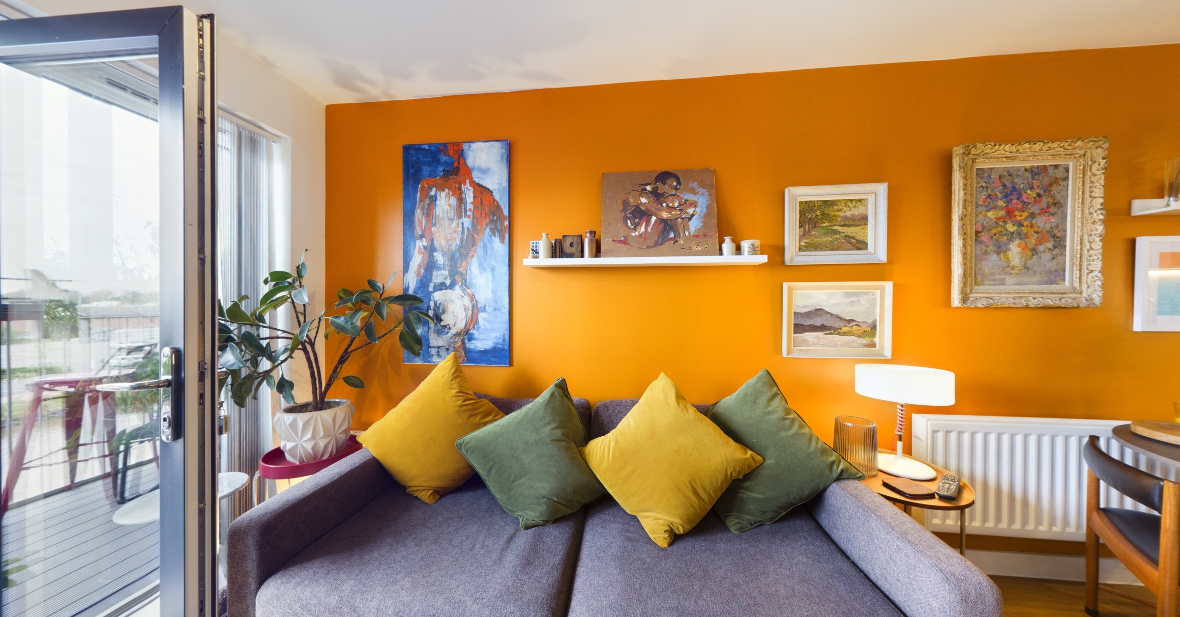 Apartment 12 Hobbs Way