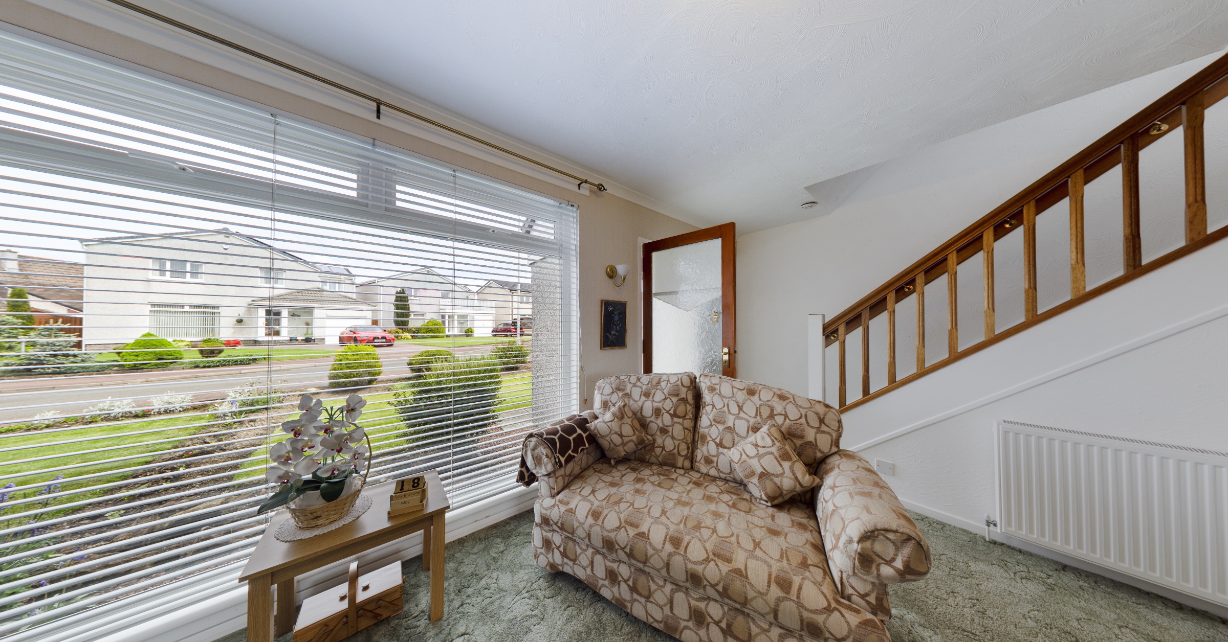 49 Braemar Crescent, Carluke, ML8 4BH