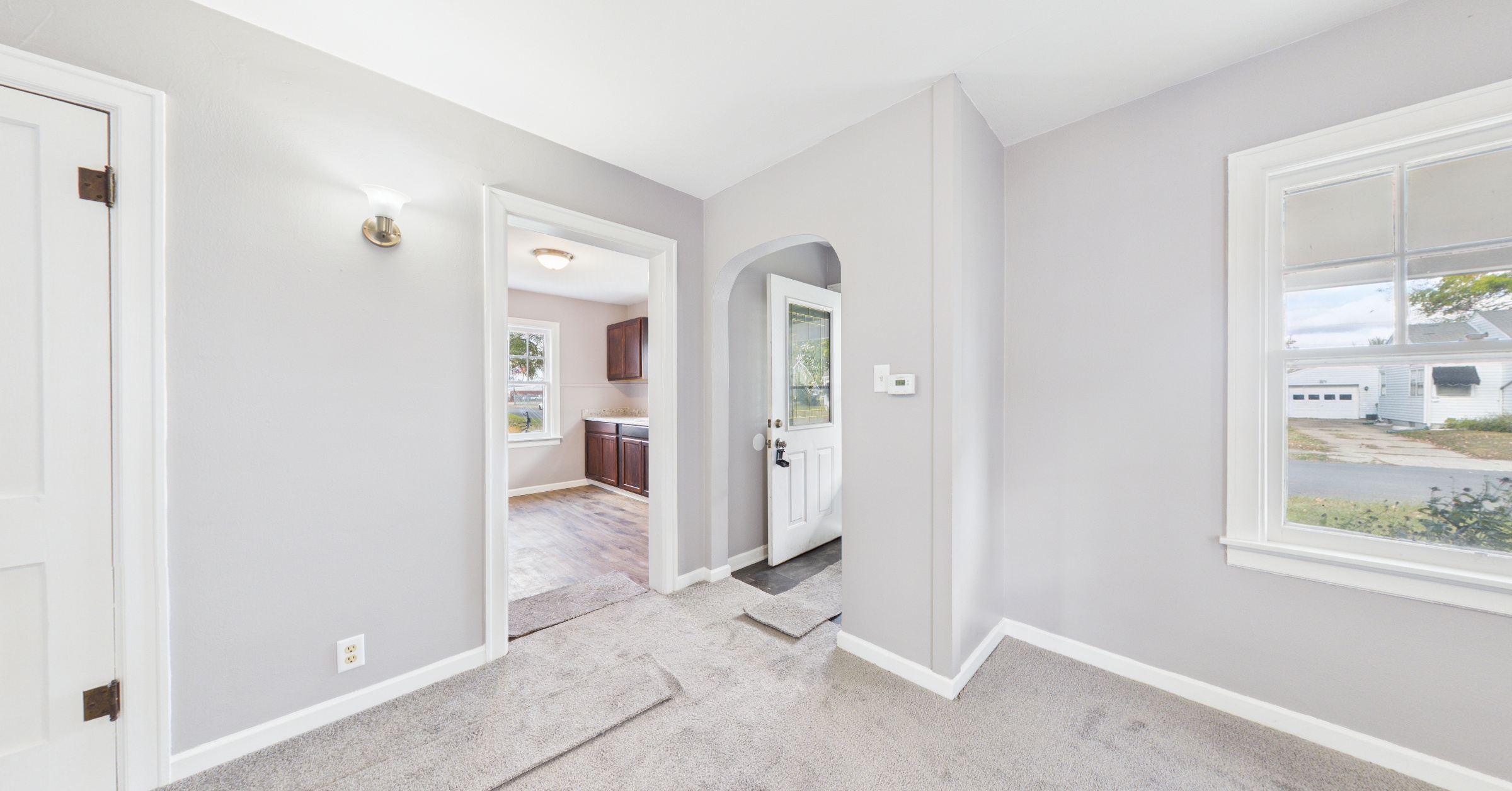 711 E 32nd St, Anderson, IN 46016