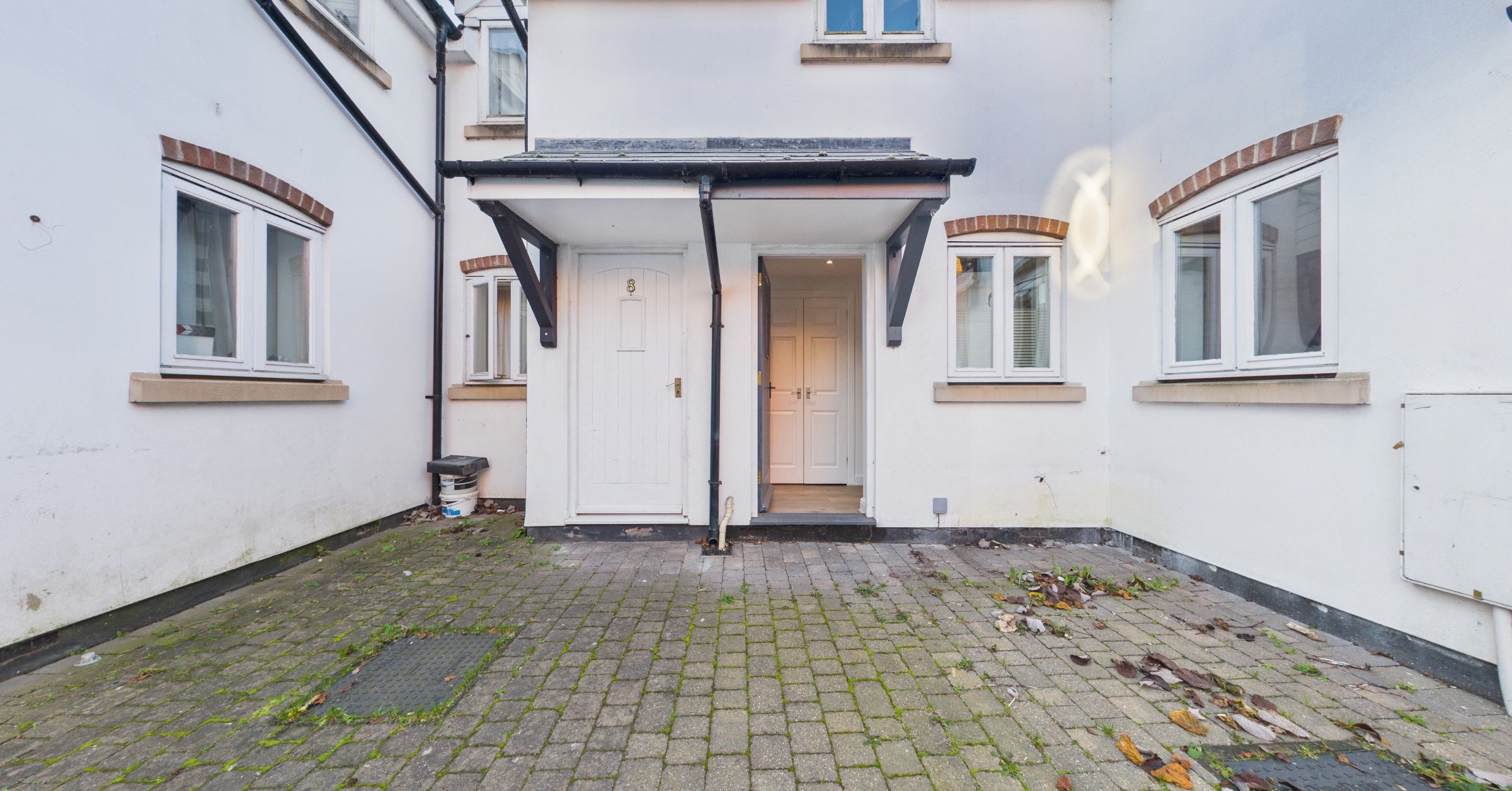 Flat 6 Brookend