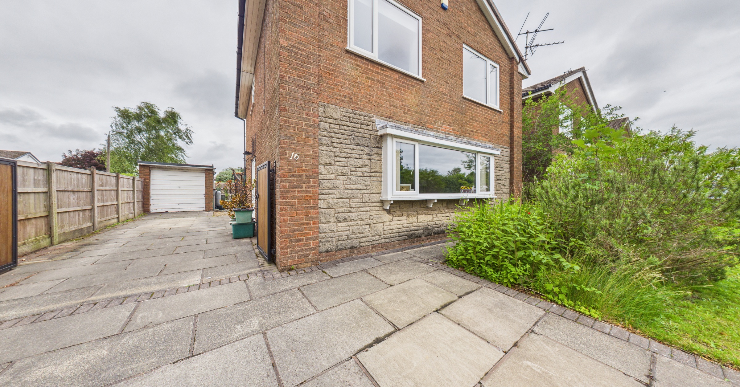 16 Crow Hills Road