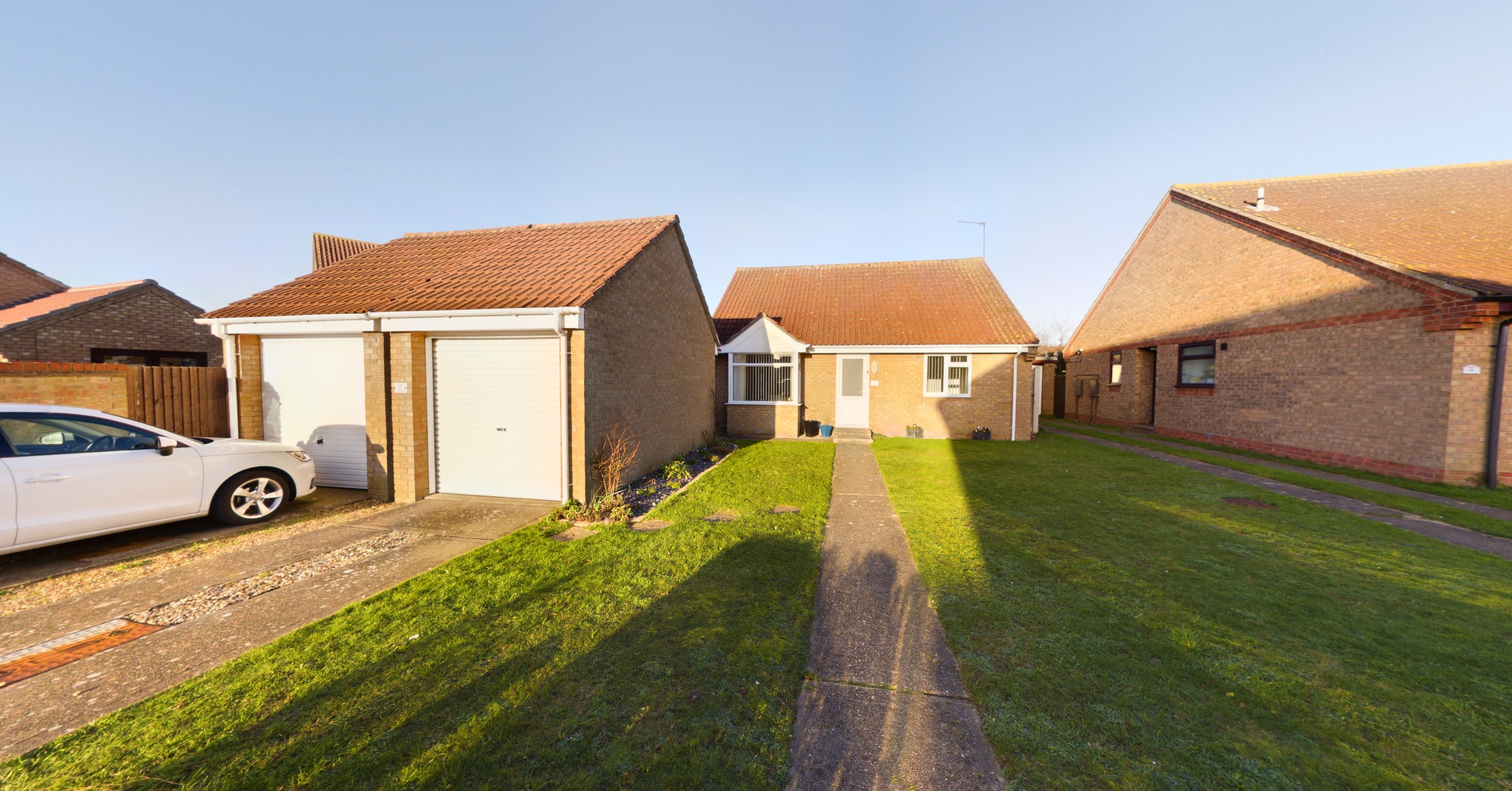Planters Grove, Lowestoft, NR33 9QL