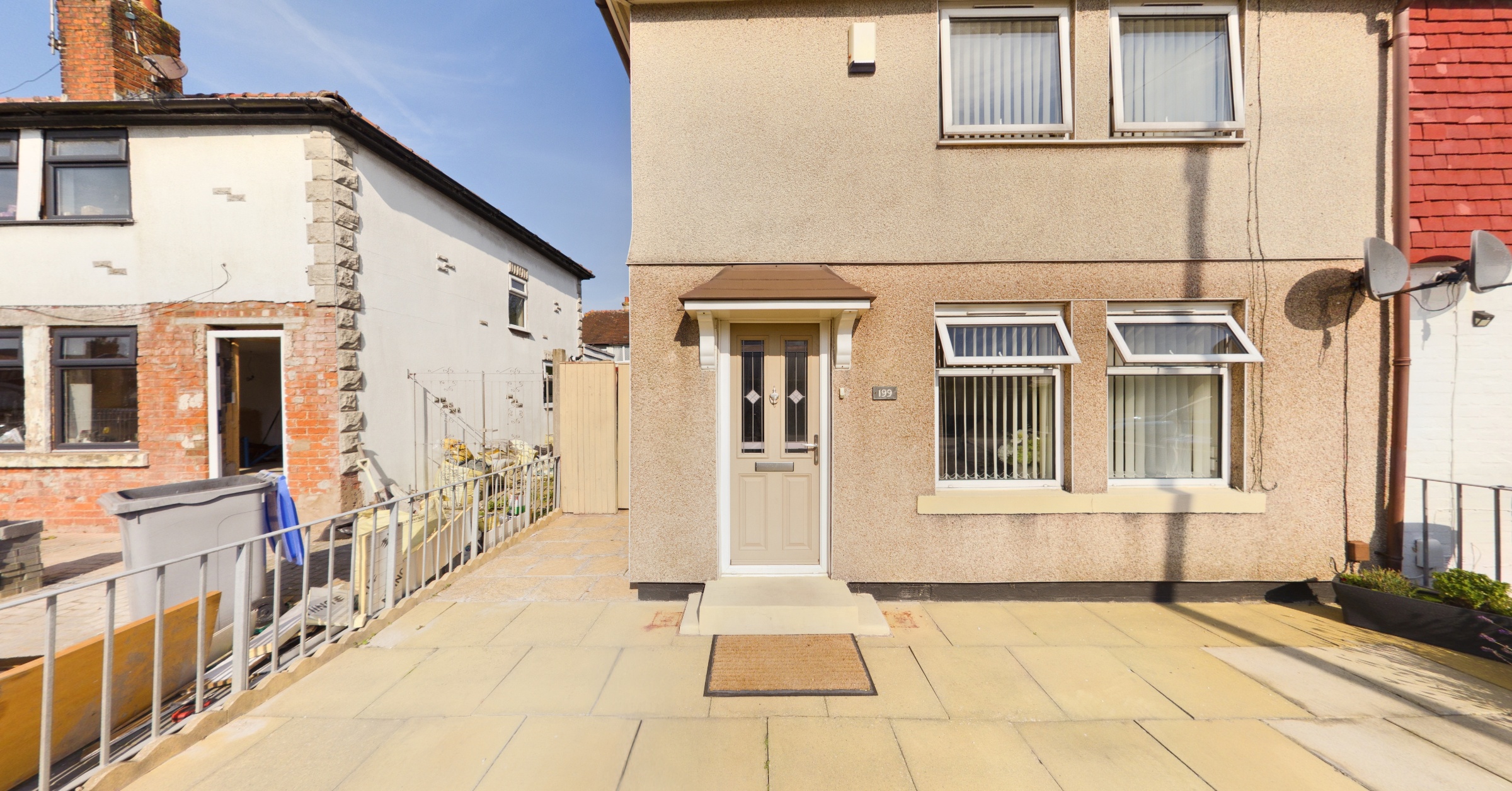 199 Watson Road - Live