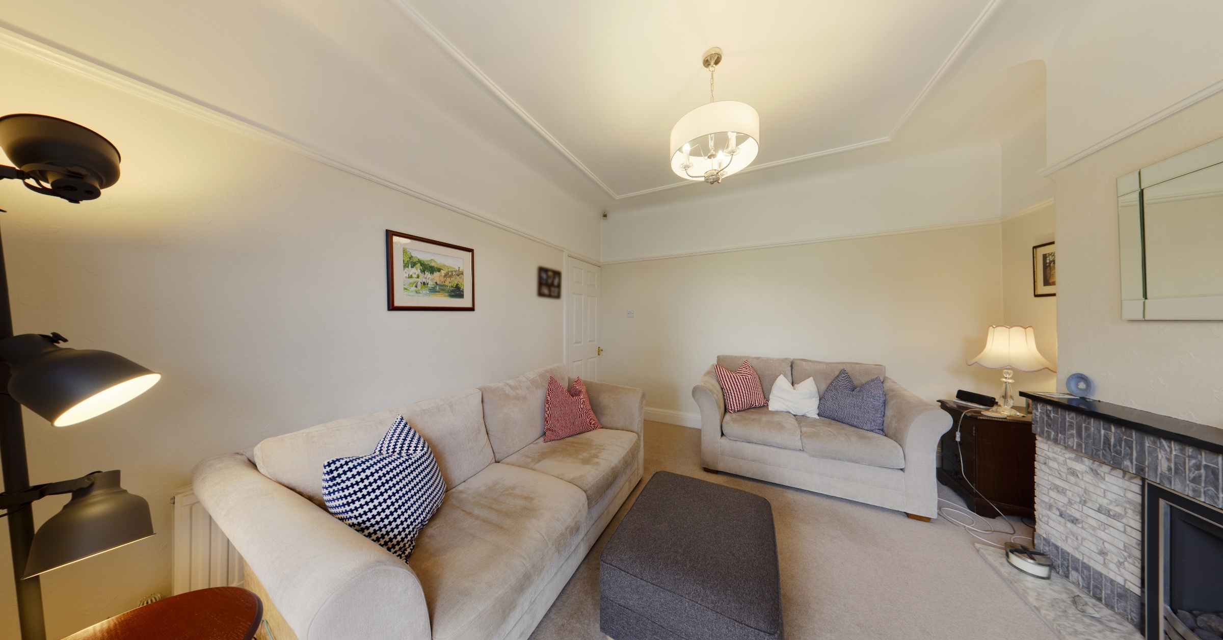 Lesley 20 Cronton Lane, Widnes, Cheshire, WA8 5AJ