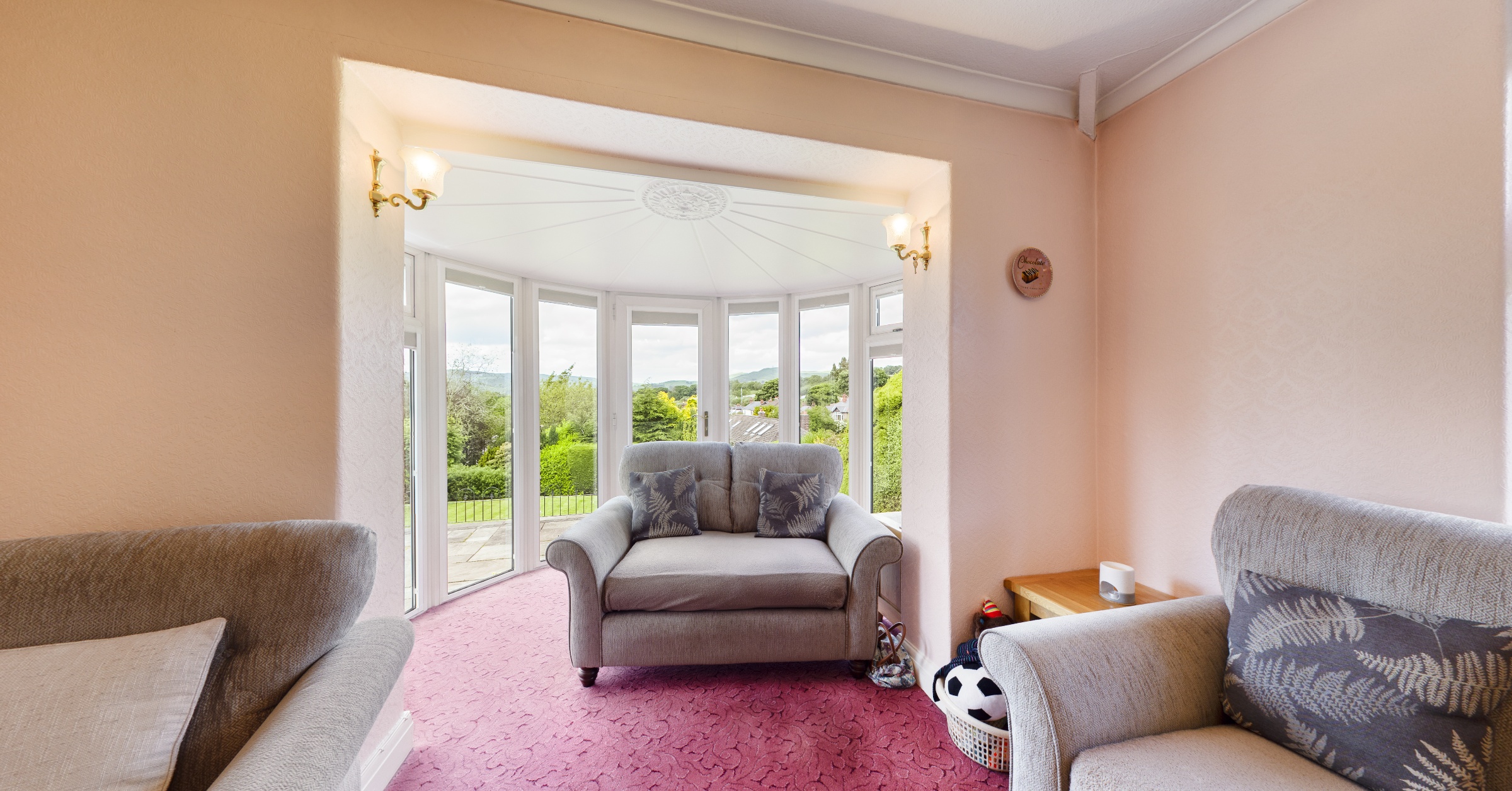 Ashbourne Lane, ChapelenleFrith, SK23 9UG