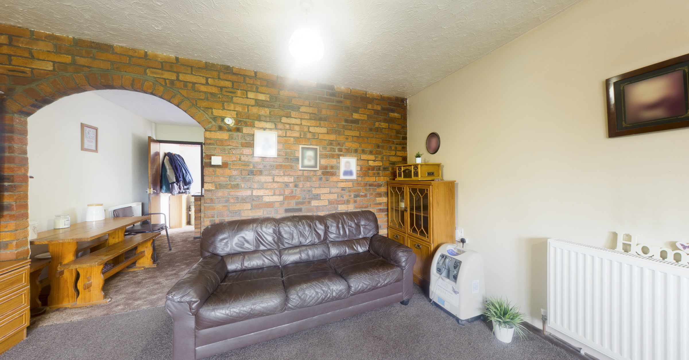 61 Chapel Lane, Ebley