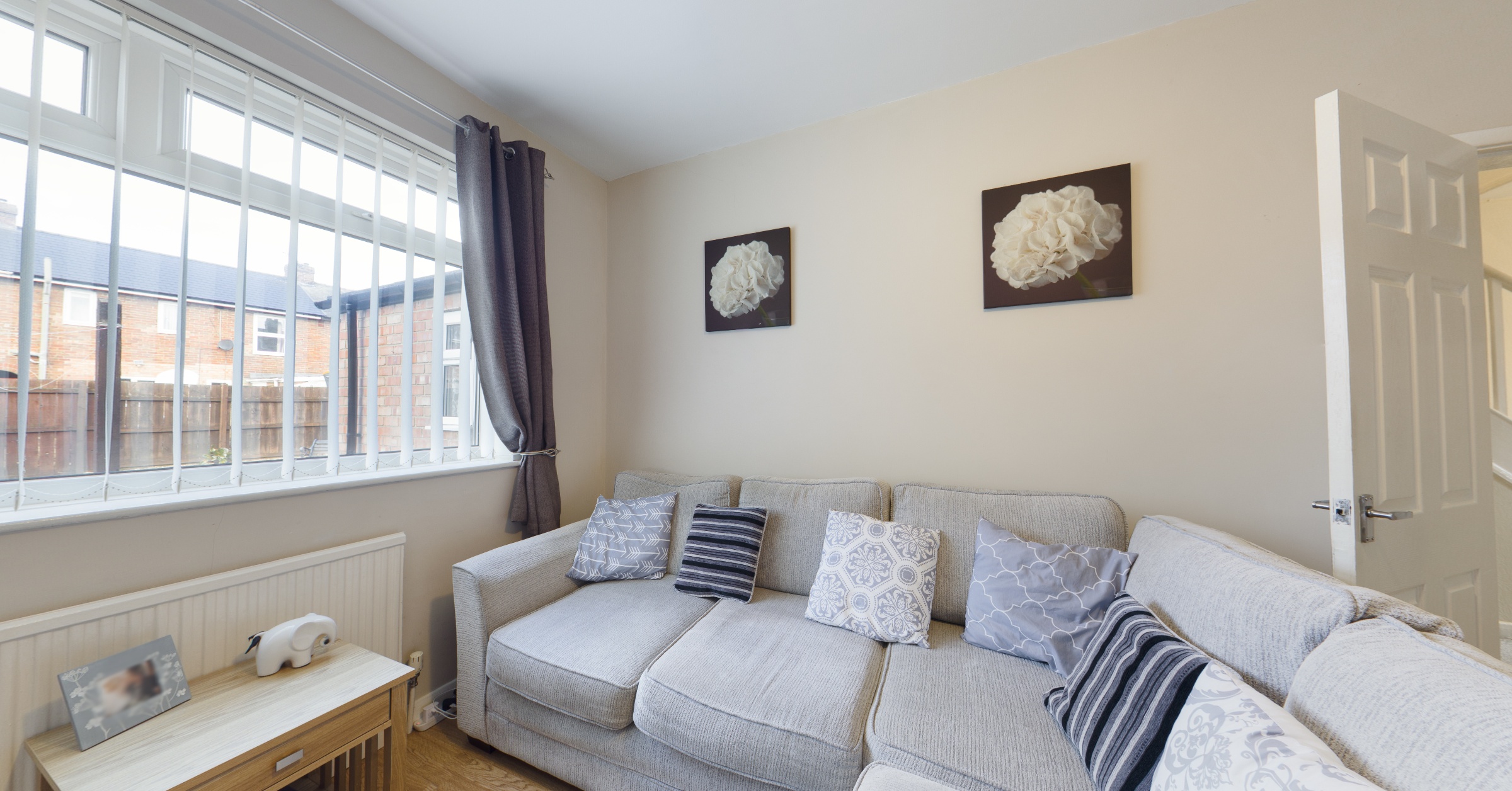 6 CORNWALL CRESCENT PAC C295P1292