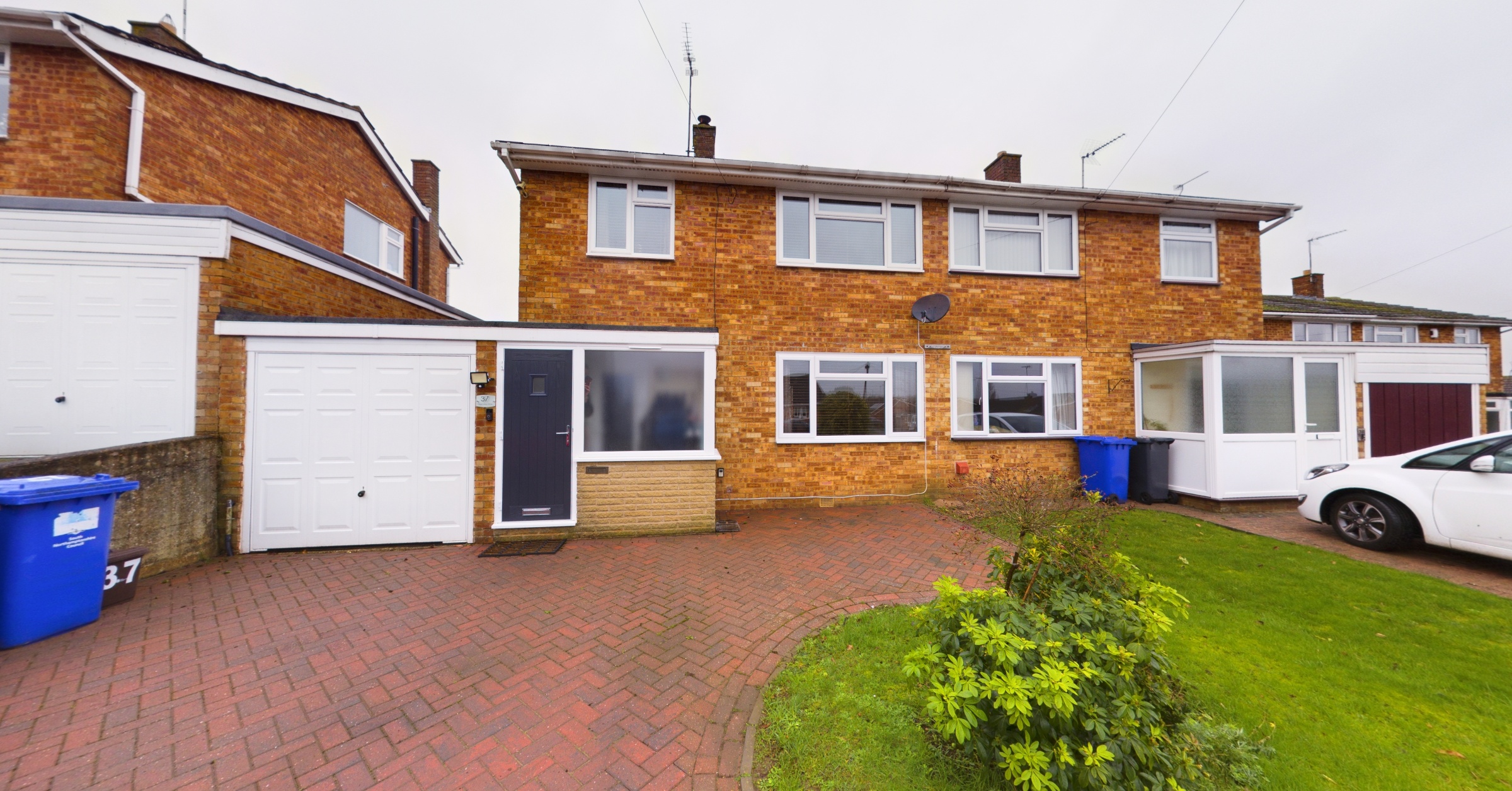 37 Greenview Drive