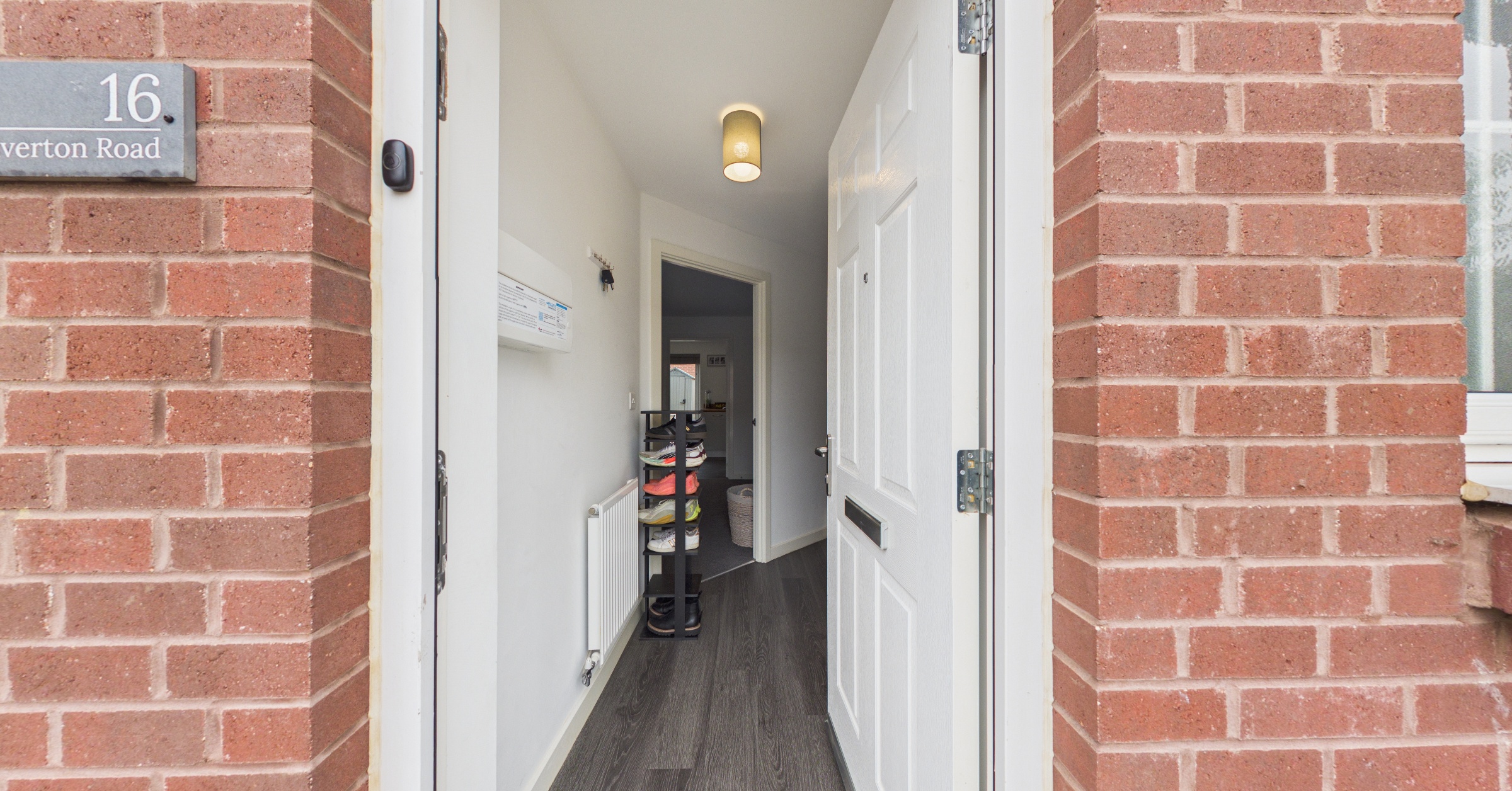 16 Riverton Road