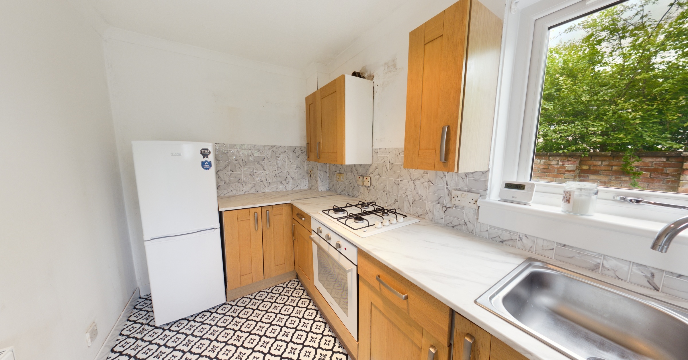 Ladywell Road, Motherwell