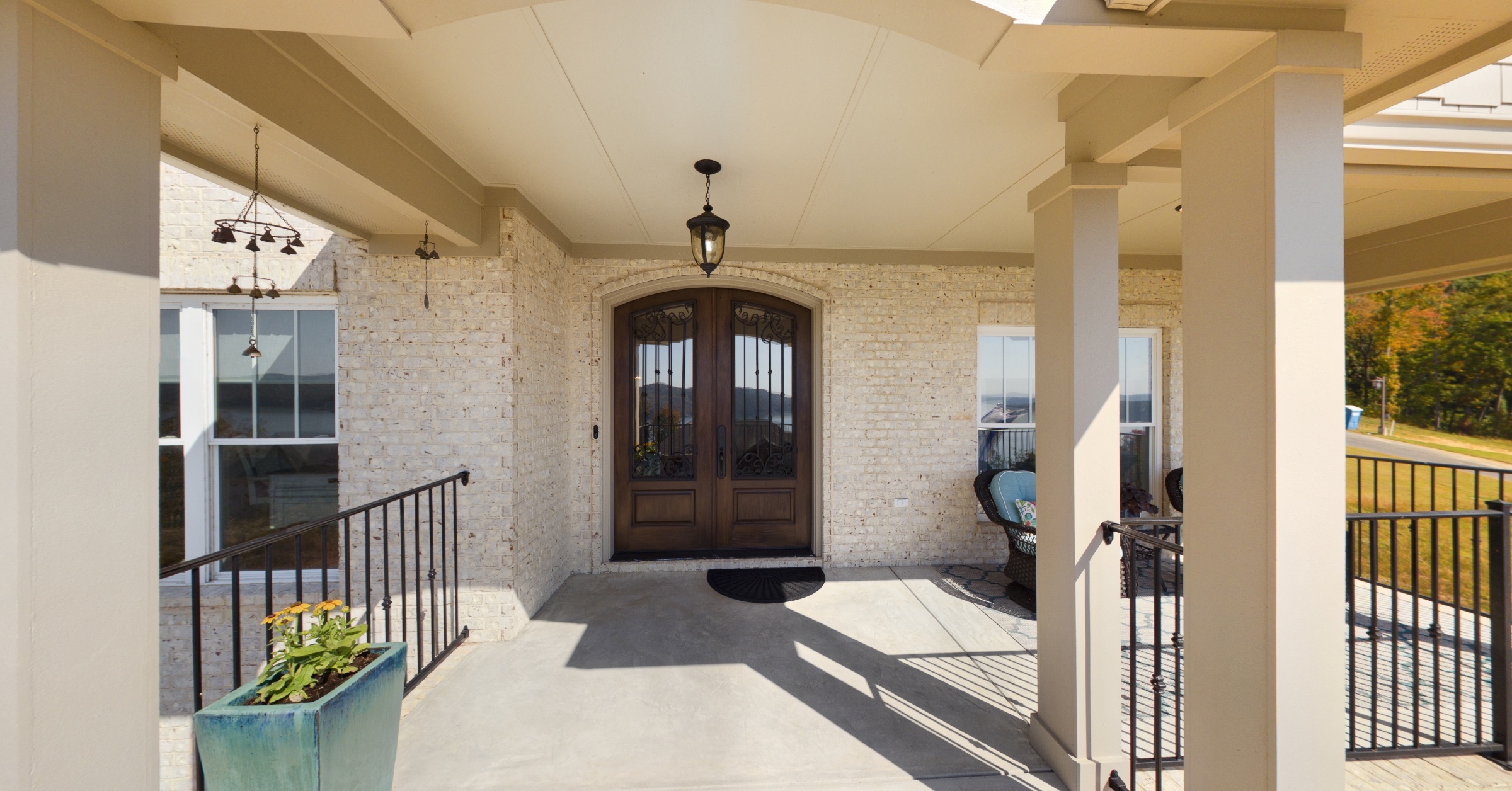 The Reserve Grand Entry & Porch
