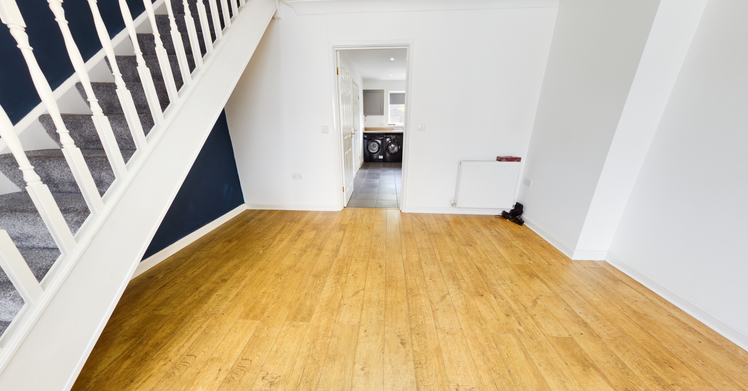 Clos Y Cwm & Internal 28 Heol Y Nant